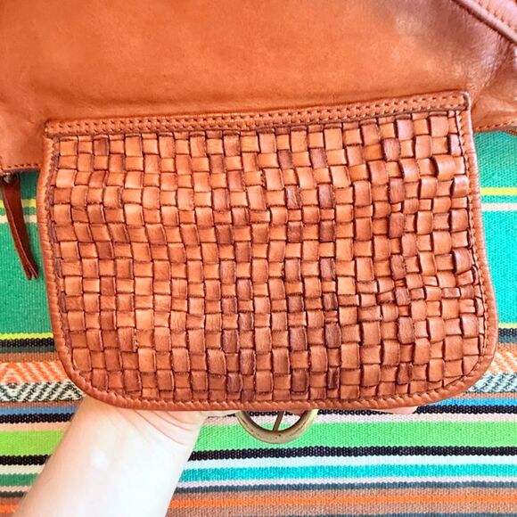 Marta Ponti Cognac Brown Leather Basketweave Satchel Handbag with Brass Hardware - Picture 11 of 16